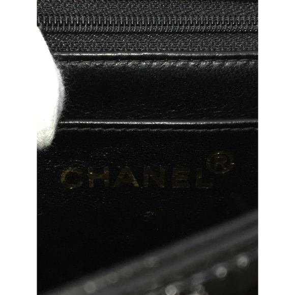 Chanel Matelasse Enamel Chain Shoulder Bag - Picture 5 of 8